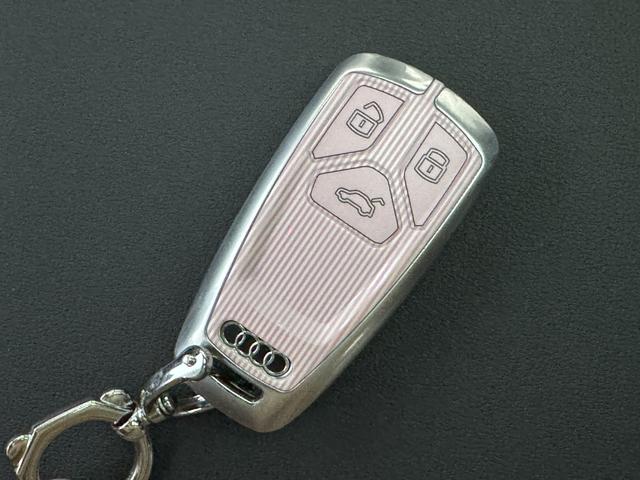 Audi A4 2023 thumb 9