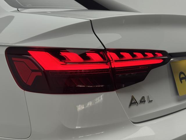 Audi A4 2023 thumb 11