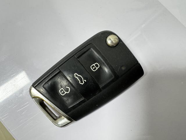 Volkswagen Tiguan 2022 thumb 9