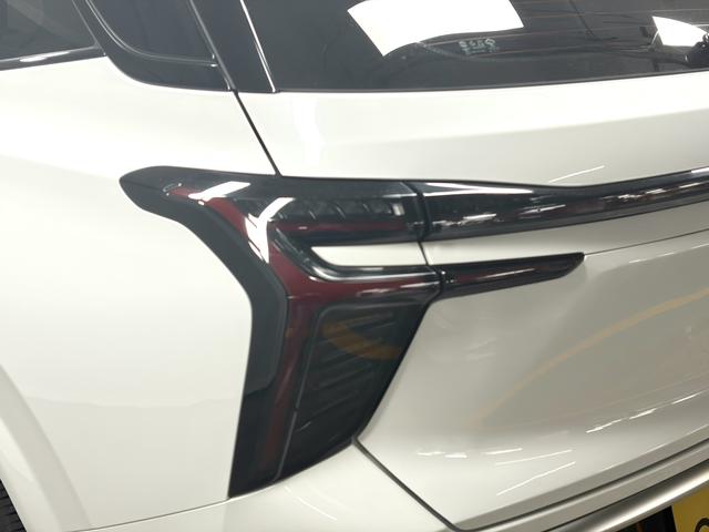 Hongqi HS3 2023 thumb 11