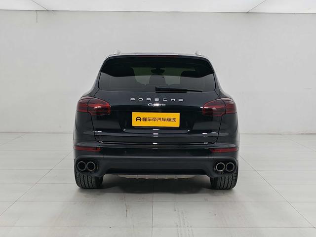 Porsche Cayenne 2015 thumb 4