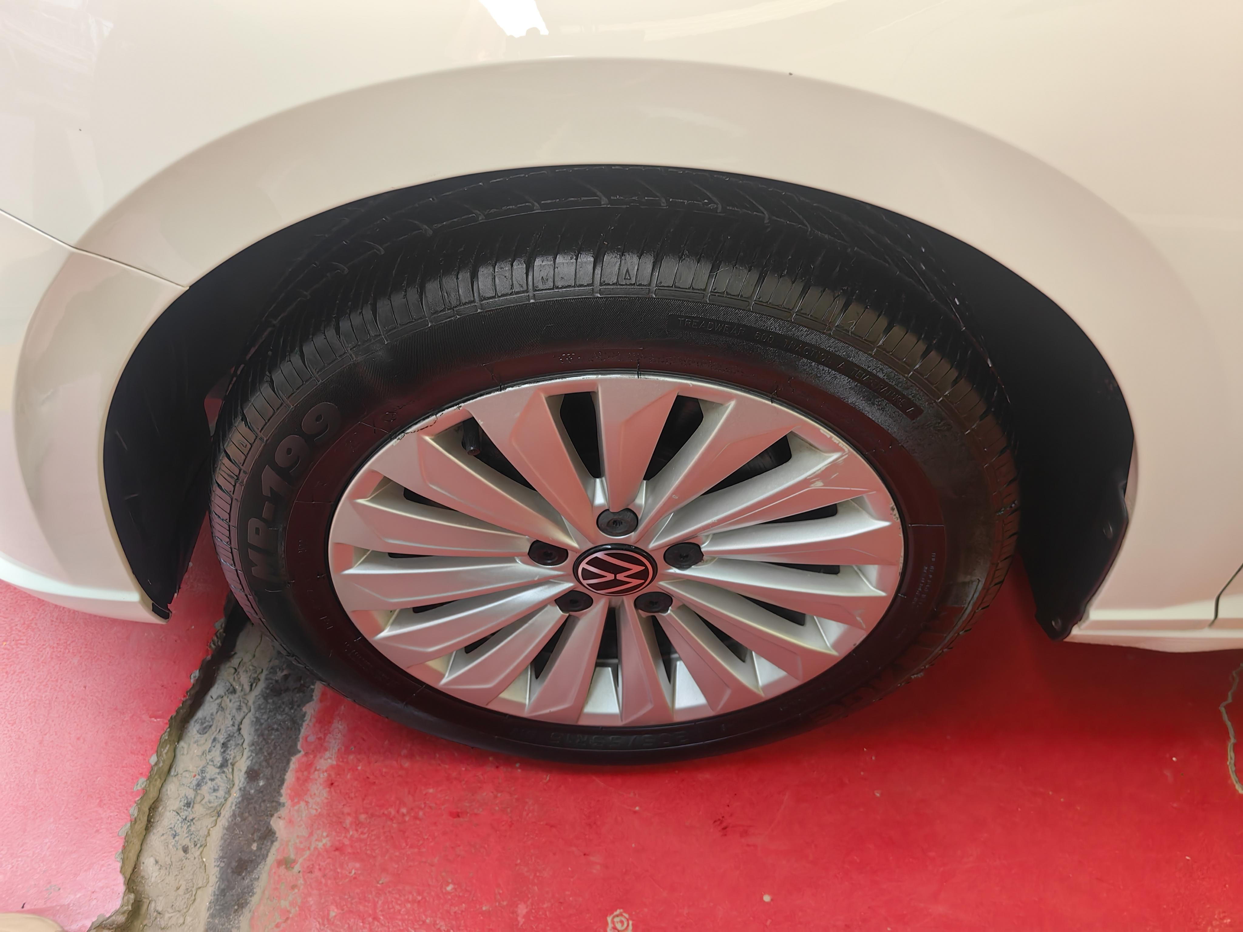 Volkswagen Lavida XR 2021 thumb 2