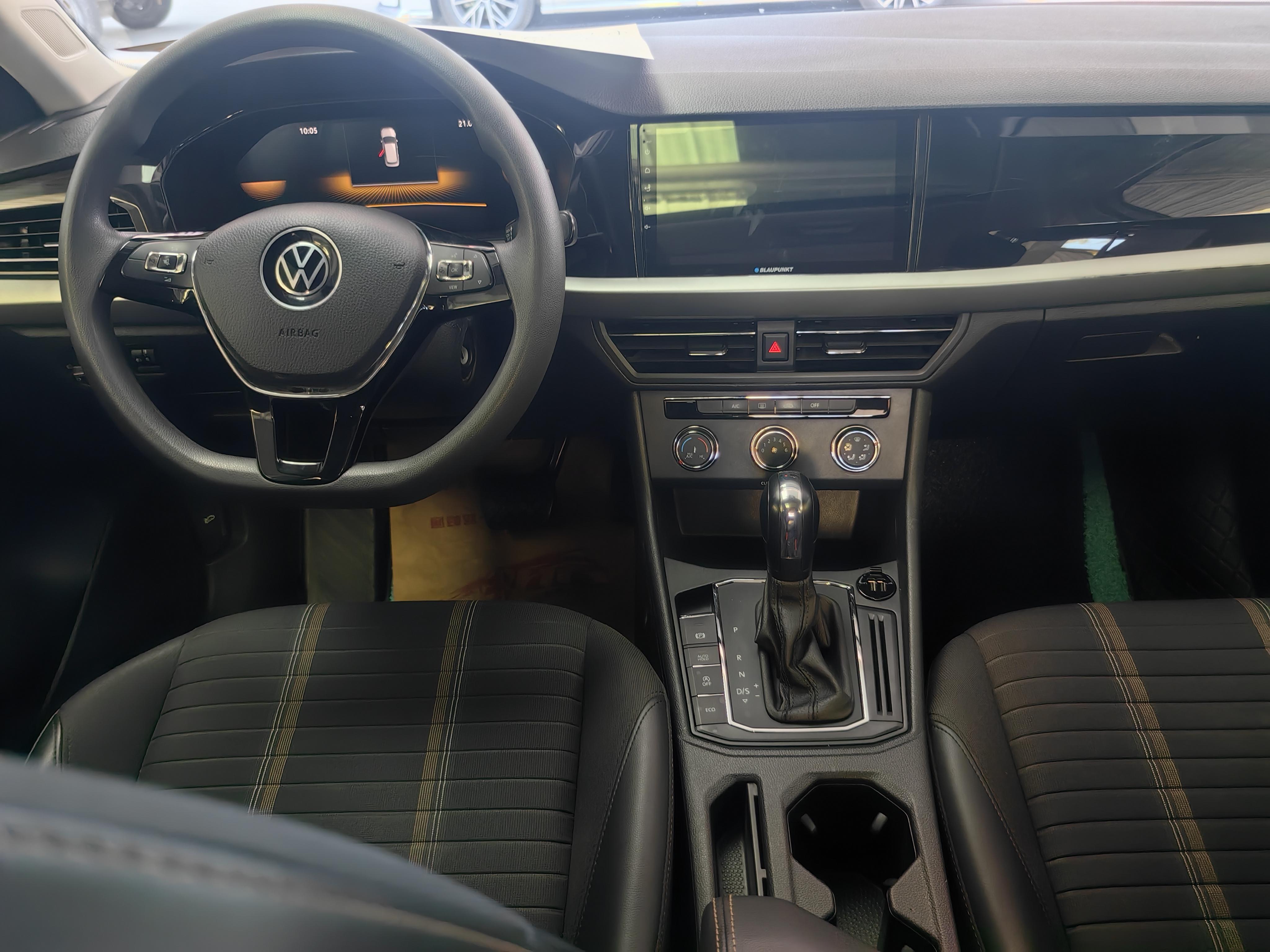 Volkswagen Lavida XR 2021 thumb 4