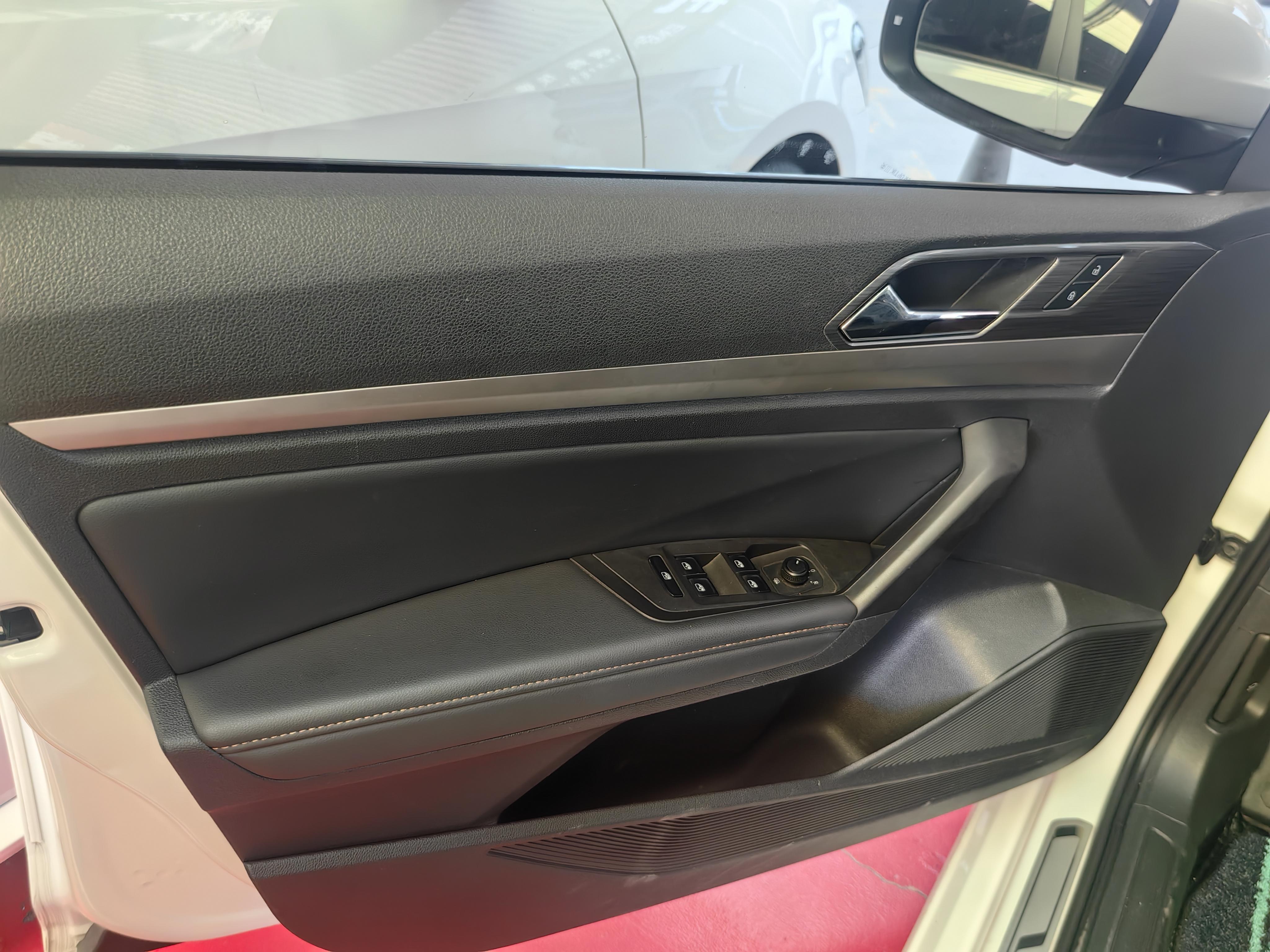 Volkswagen Lavida XR 2021 thumb 9