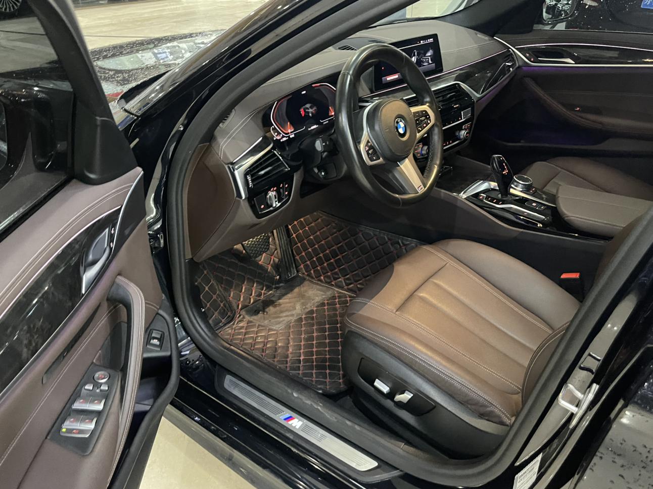 BMW 5 серии 2020 thumb 9