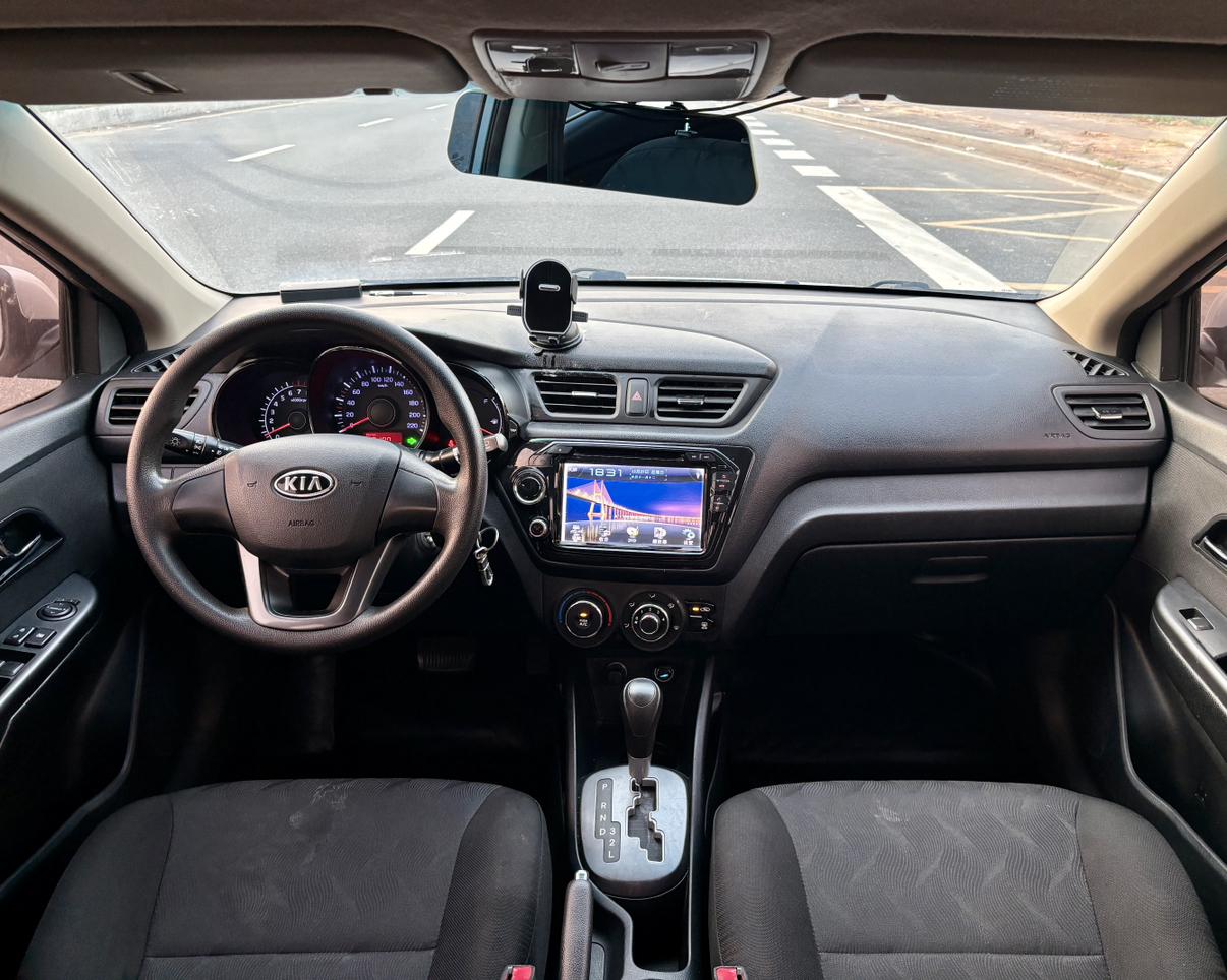 Kia Rio 2012 thumb 7