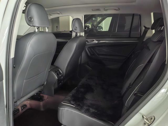 Volkswagen Tiguan 2024 thumb 7