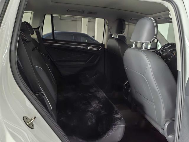 Volkswagen Tiguan 2024 thumb 8