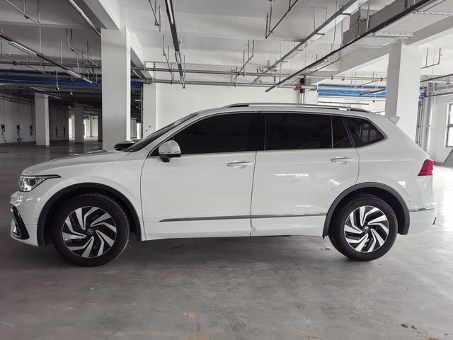 Volkswagen Tiguan 2024 thumb 12