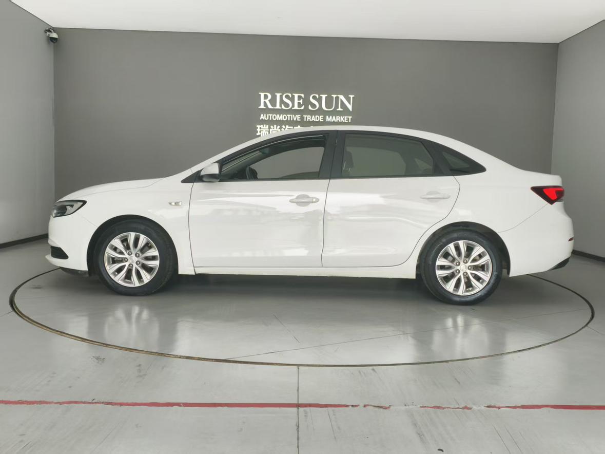 Buick Excelle 2021 thumb 2
