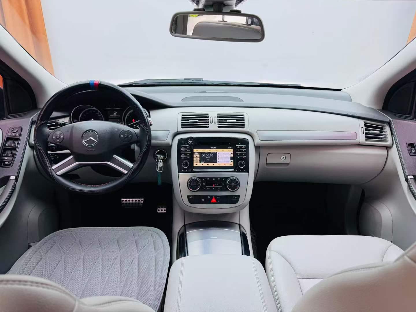 Mercedes-Benz R-Класс 2011 thumb 5