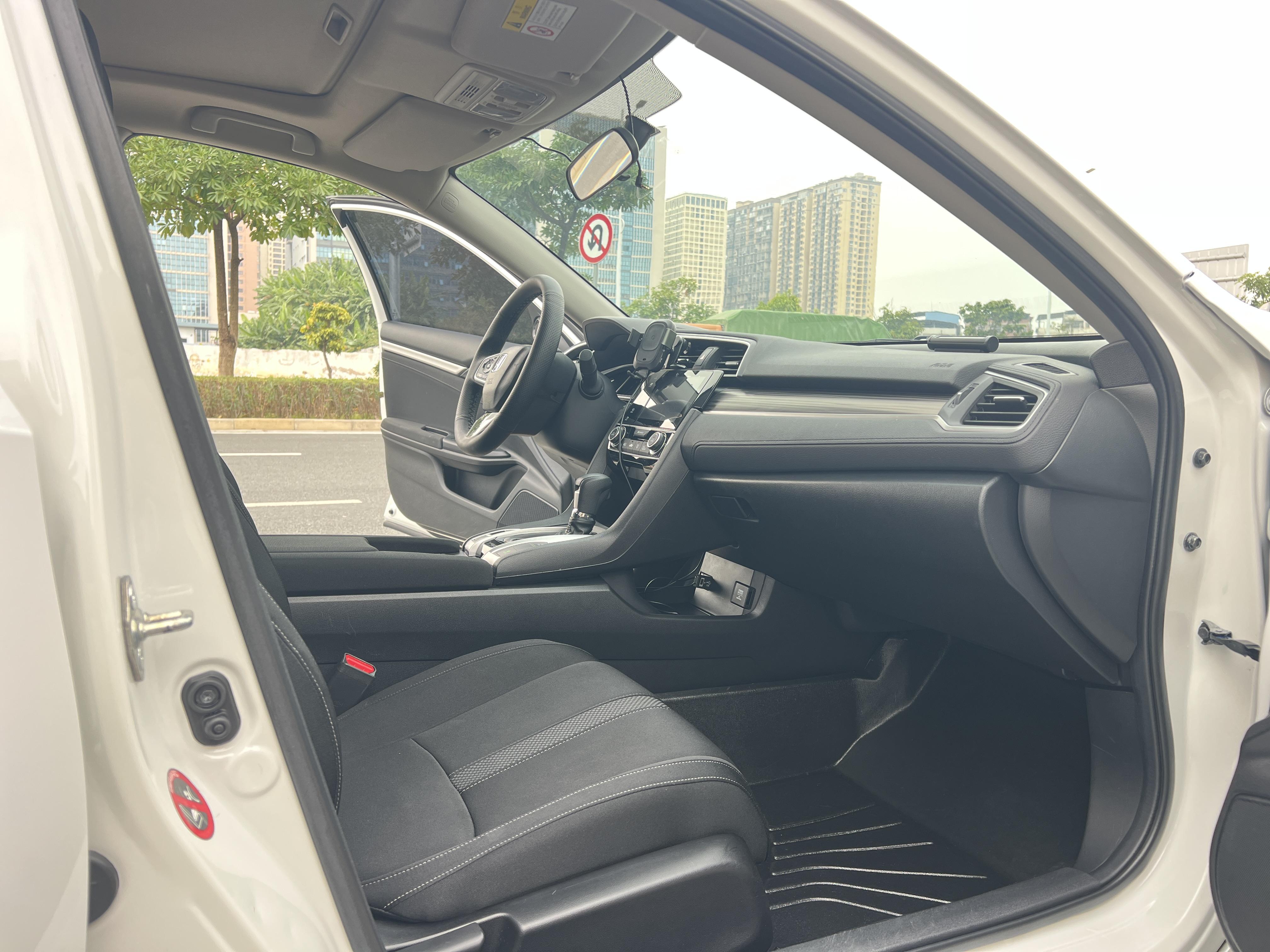 Honda Civic Ferio 2019 thumb 7