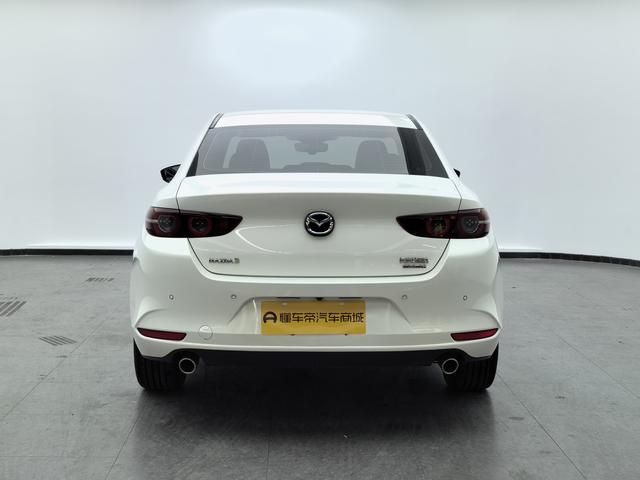 Mazda 3 2023 thumb 4