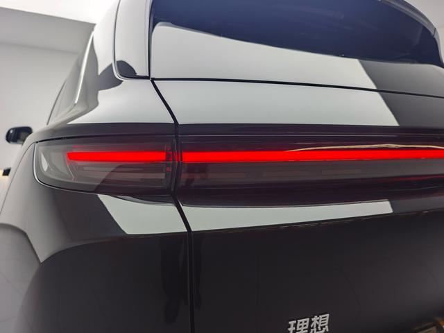 Lixiang (Li Auto) L6 2024 thumb 11