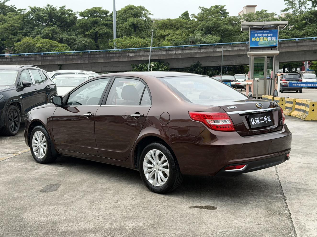 Geely Vision 2016 thumb 2