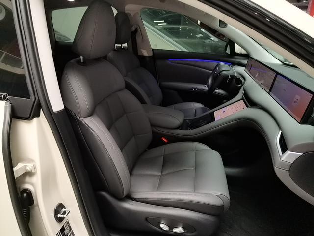 IM Motors (Zhiji) LS6 2023 thumb 8