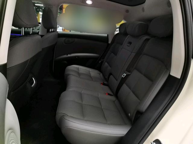IM Motors (Zhiji) LS6 2023 thumb 9