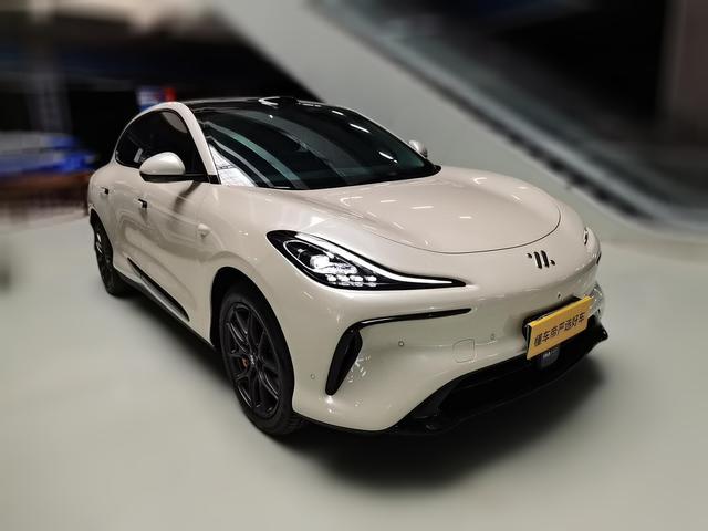 IM Motors (Zhiji) LS6 2023 thumb 12