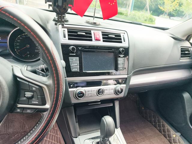 Subaru Legacy 2020 thumb 6