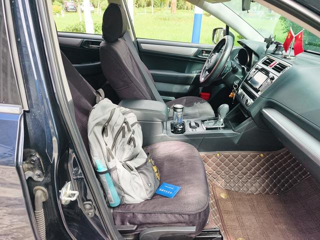 Subaru Legacy 2020 thumb 9