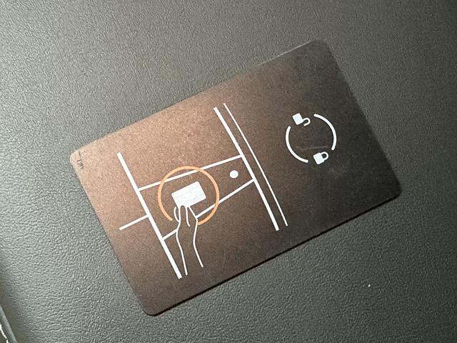Tesla Model Y 2023 thumb 9