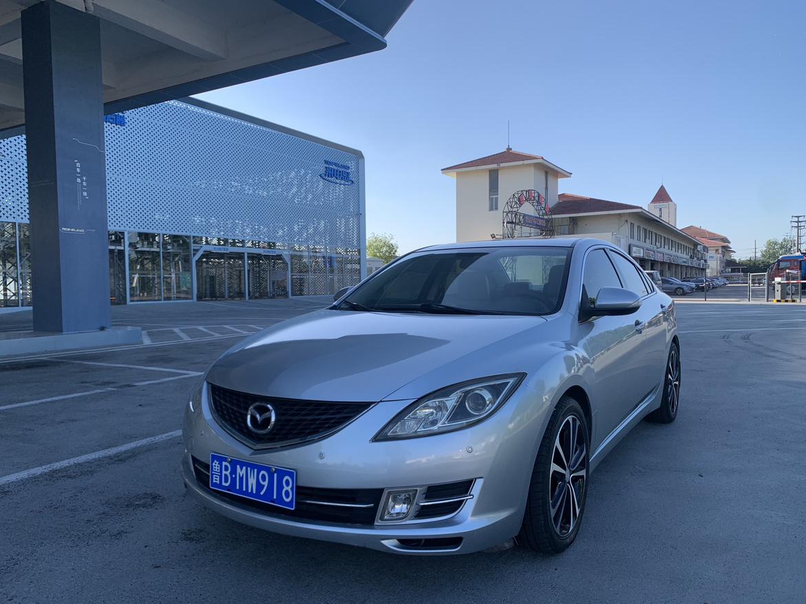 Mazda 3 2010 thumb 8