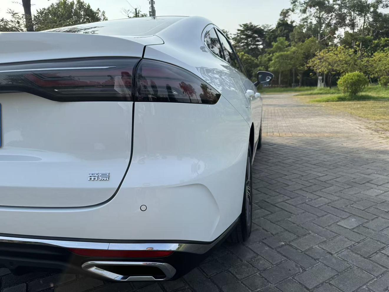Geely Emgrand 2026 thumb 6