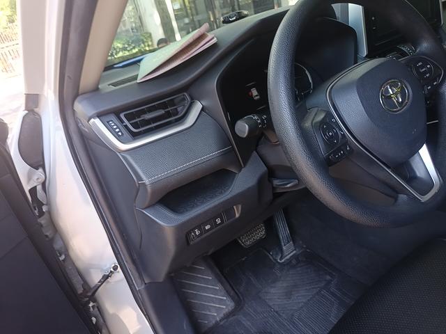 Toyota RAV4 2020 thumb 11