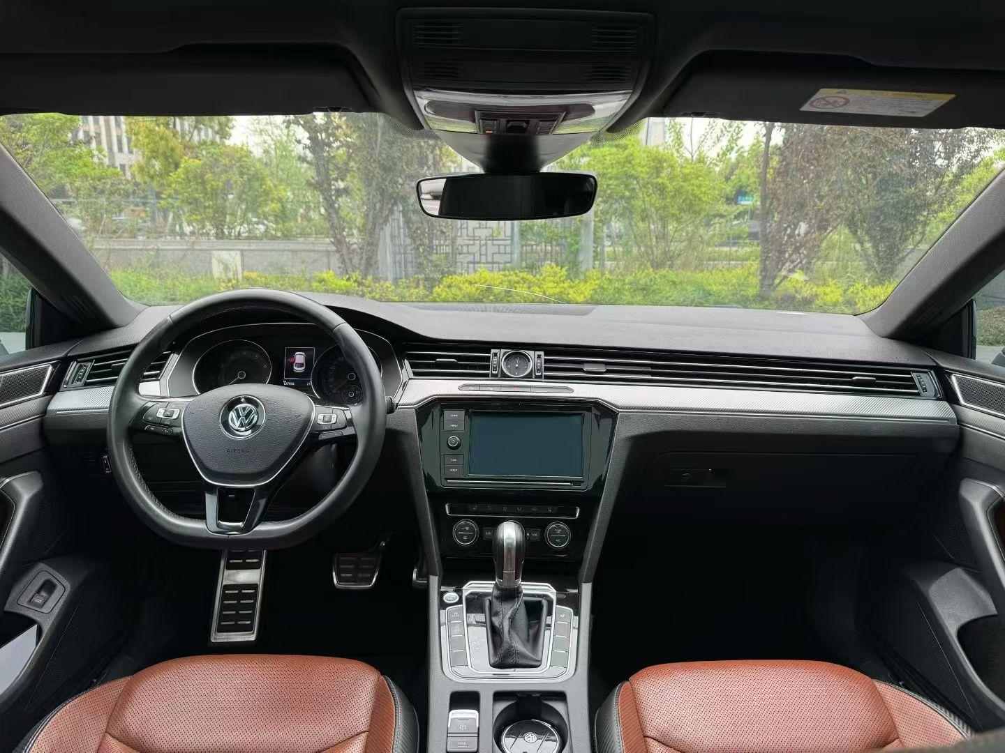 Volkswagen Arteon 2019 thumb 5