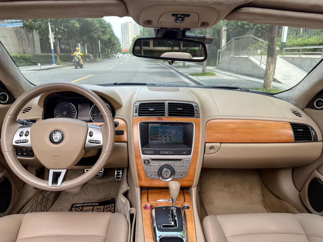 Jaguar XK 2006 thumb 7