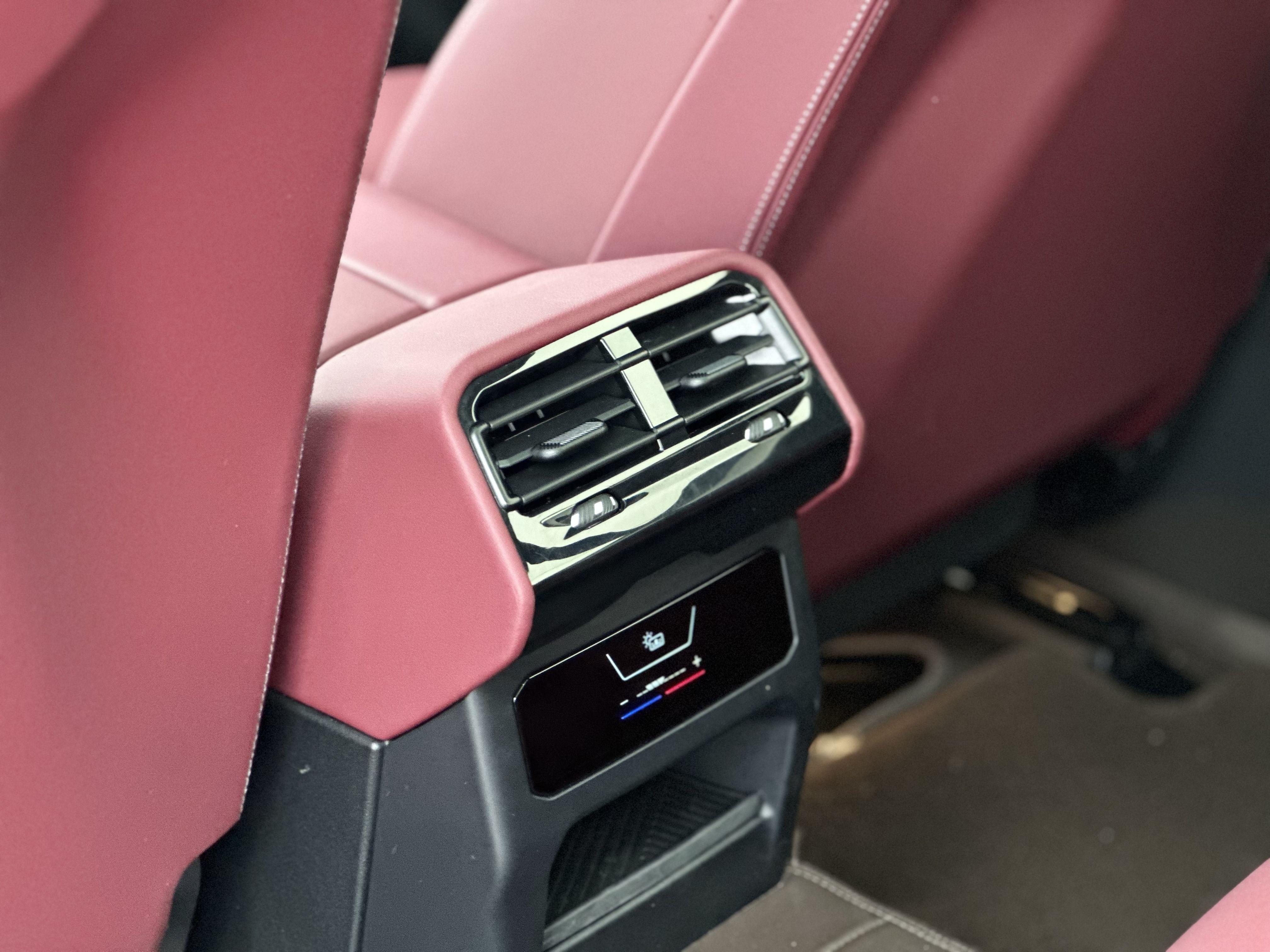BMW 5 серии 2025 thumb 7