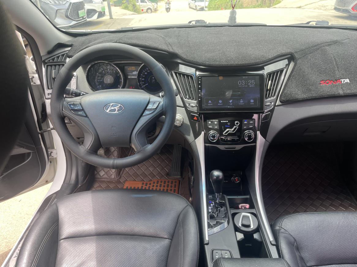 Hyundai Sonata 2015 thumb 9