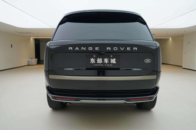 Land Rover Range Rover 2023 thumb 4