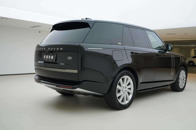 Land Rover Range Rover 2023 thumb 5