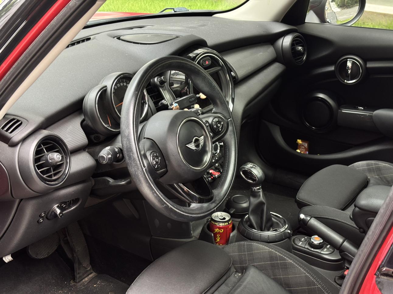 Mini Hatch 2016 thumb 8