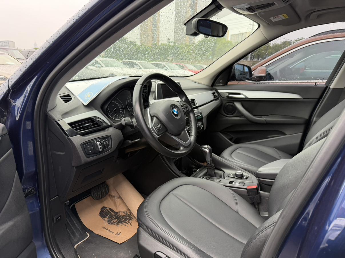 BMW X1 2018 thumb 5