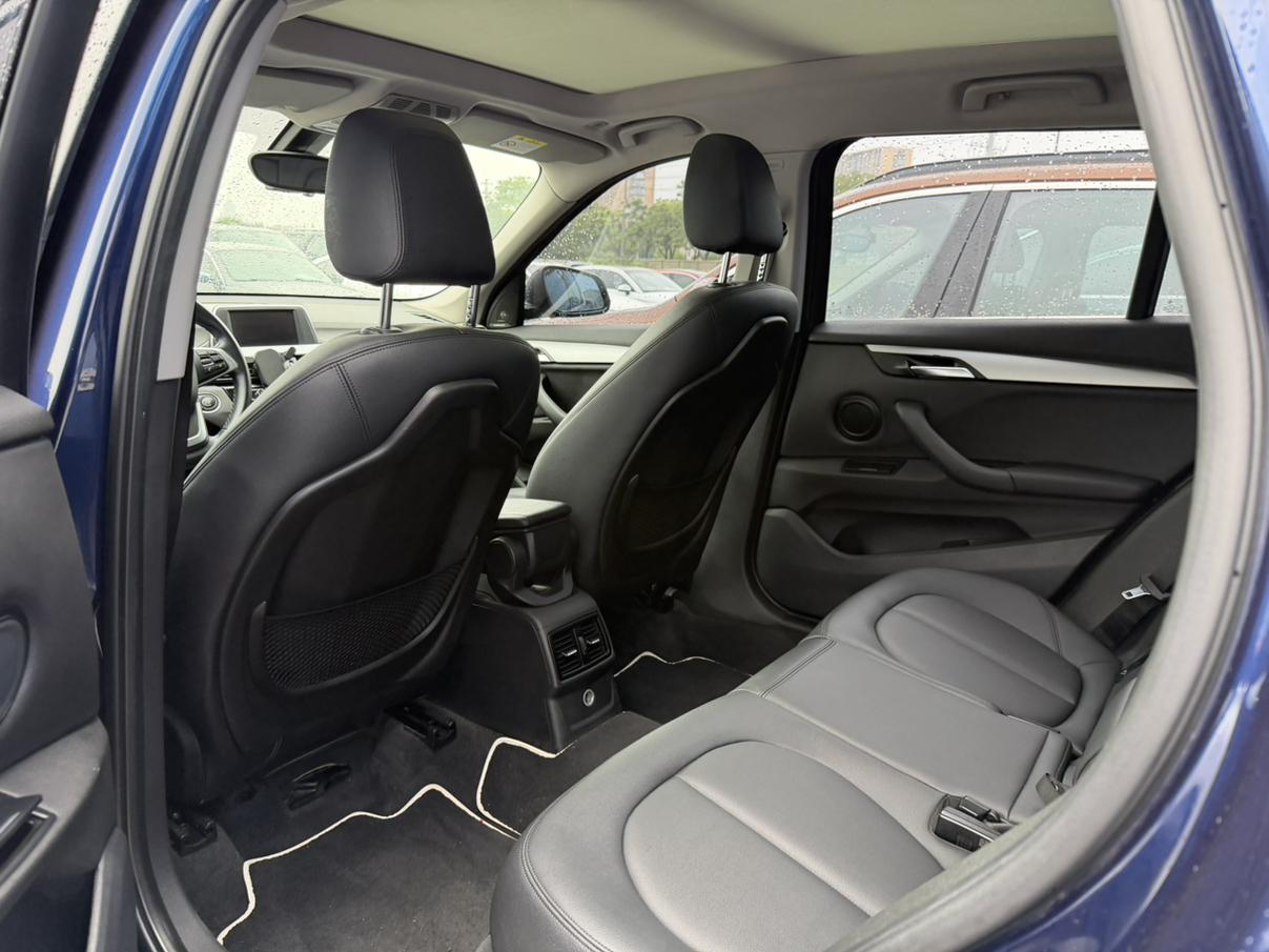 BMW X1 2018 thumb 6