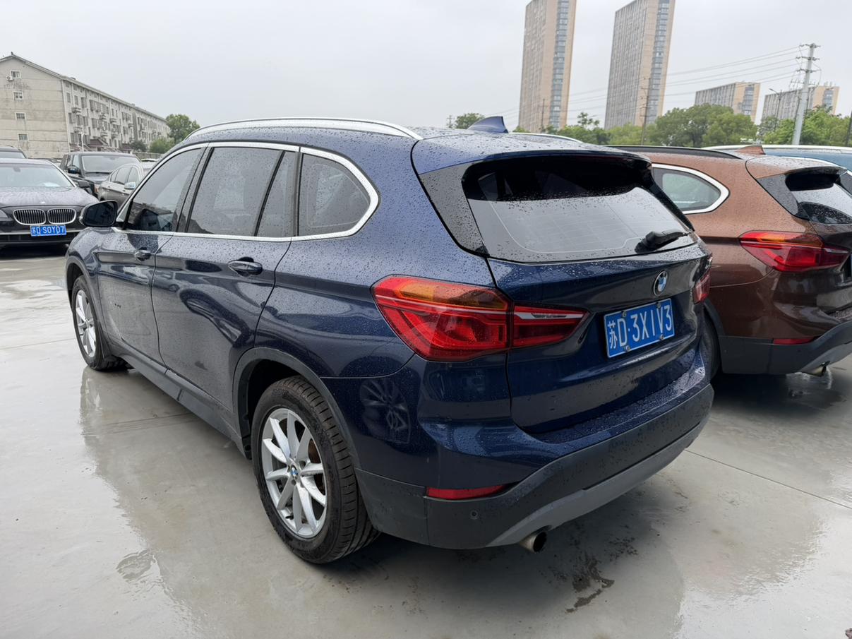 BMW X1 2018 thumb 11