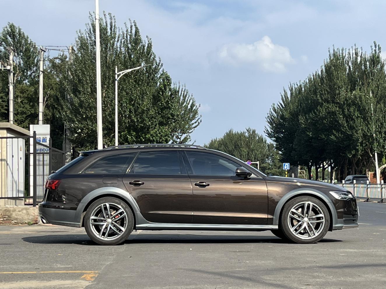 Audi A6 2015 thumb 5