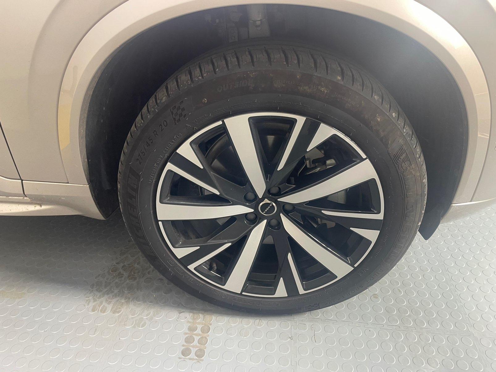 Volvo XC90 2025 thumb 3