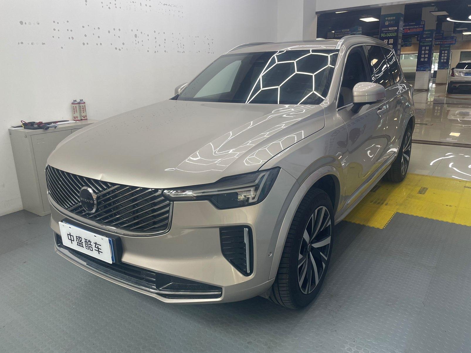 Volvo XC90 2025 thumb 10