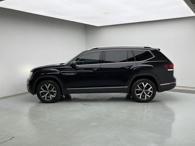 Volkswagen Teramont 2019 thumb 2