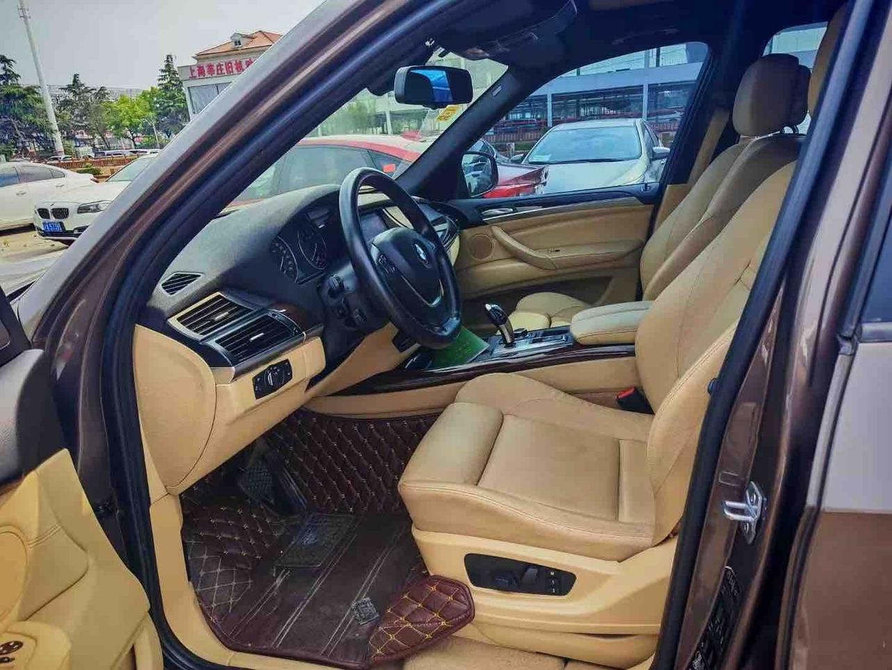 BMW X5 2013 thumb 6