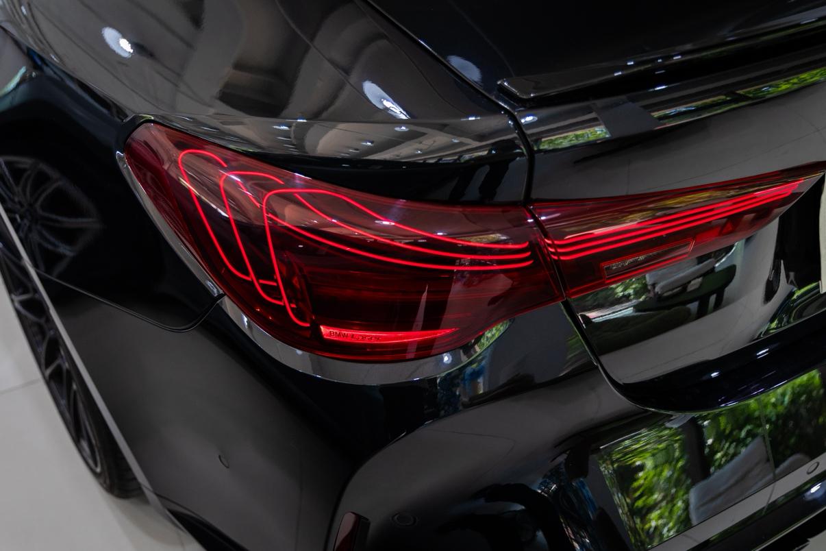 BMW M4 2024 thumb 3