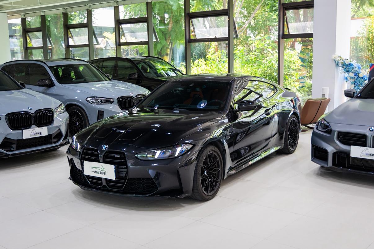 BMW M4 2024 thumb 11