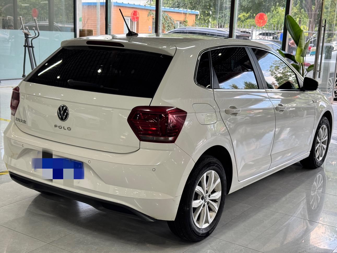 Volkswagen Polo 2021 thumb 4