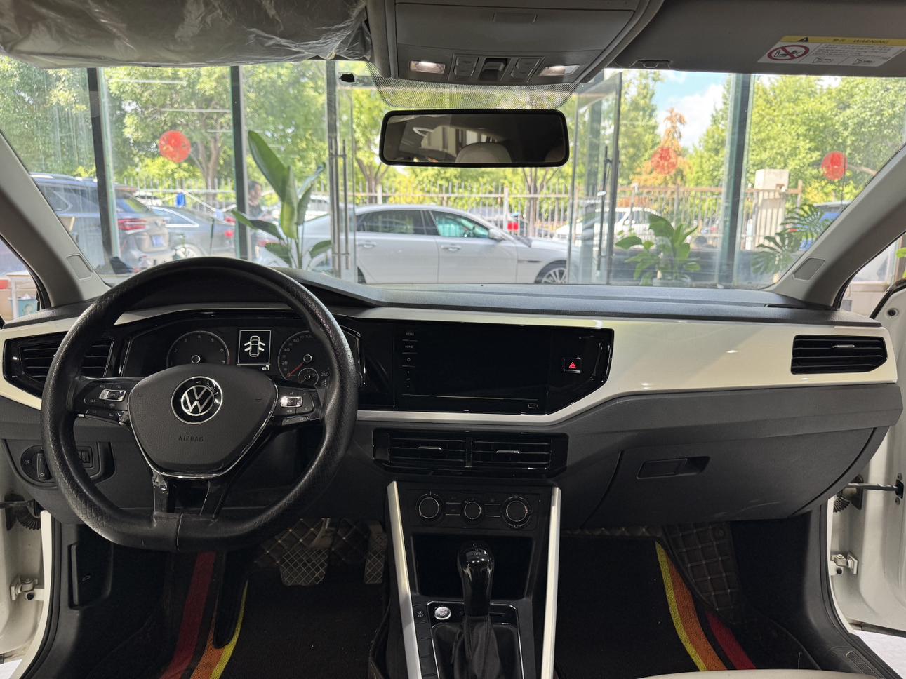 Volkswagen Polo 2021 thumb 6