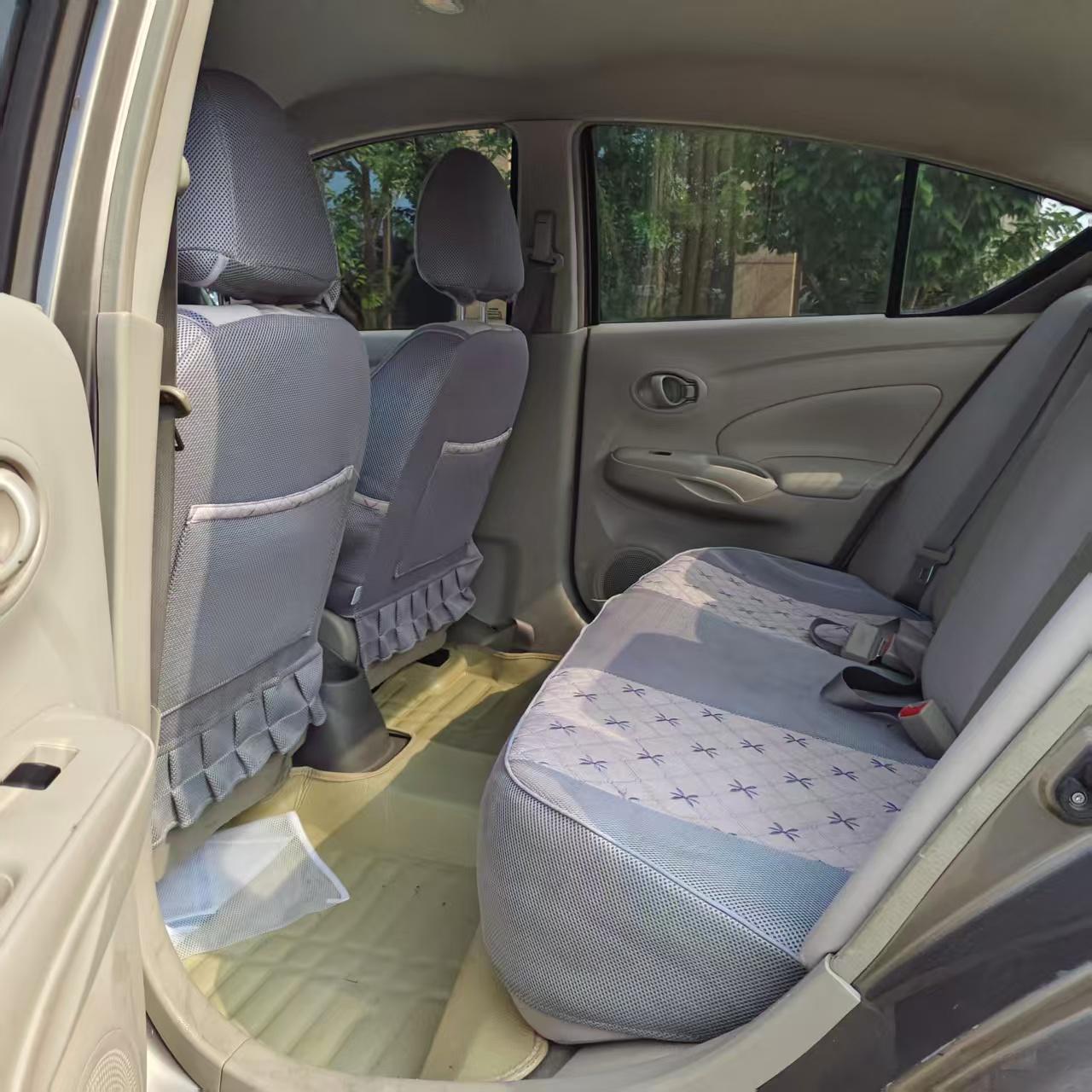 Nissan Sunny 2014 thumb 9