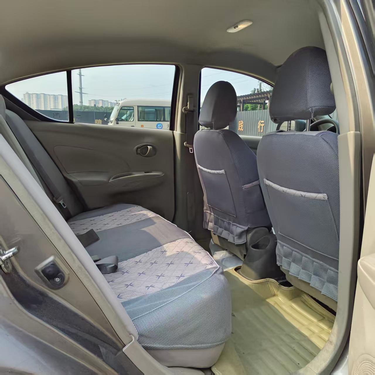 Nissan Sunny 2014 thumb 11