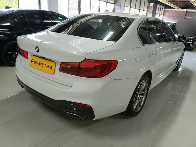 BMW 5 серии 2020 thumb 2